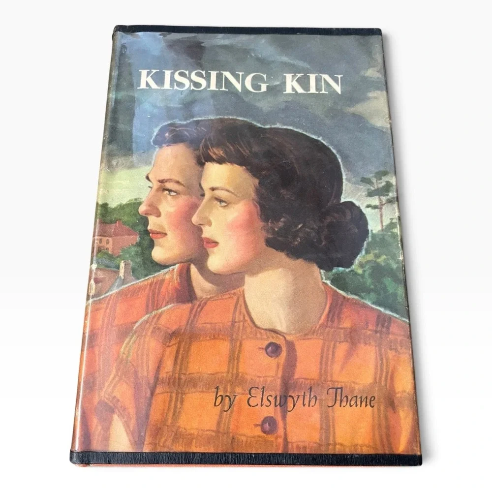 Kissing-Kin by Elswyth Thane 1943 Peoples Book Club Edition Vintage Hardcover